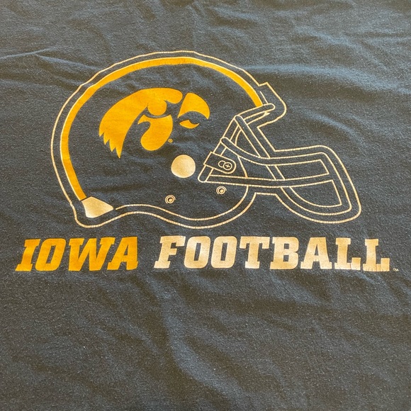 Iowa Hawks Football T-Shirt - Picture 2 of 2